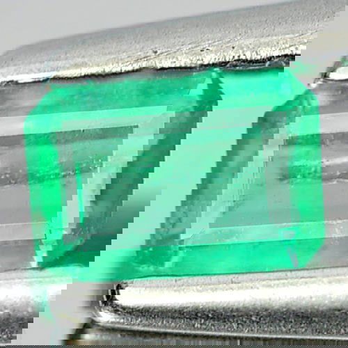 Natural Green Emerald 0.15 Ct. Octagon Shape 4.3 x 3 Mm. Gemstone From Columbia: Product ID: 802403600 Product Name: Natural Emerald Weight: 0.15 CT. Size: 4.3 x 3 x 1.5 MM. Shape: Octagon Color: Green Clarity:SI Luster: Good Gems Origin: Columbia Treatment: Unheated Crystal Struc