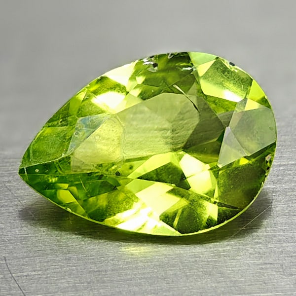 Natural Green Peridot 1.51 Ct. Pear Shape 9.9 x 7  Mm. Gemstone From Pakistan (1 of 3)