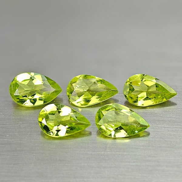 Natural Green Peridot 3.62 Ct. 5 Pcs. Pear Shape 7.9 x 5.1 Mm Gemstones From Pakistan (1 of 3)