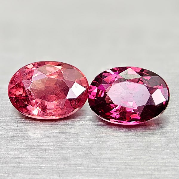 Natural Purplish Pink Rhodolite Garnet 1.95 Ct. 2 Pcs Oval Shape 6.9 x 5 Mm Gemstones From: Product ID: 802936428 Product Name: Natural Rhodolite Weight: 1.95 CT. Size: 6.9 x 5 x 3.4 MM. Shape: Oval Color: Purplish Pink Clarity:VSI Luster: Very Good Gems Origin: Madagascar Treatment: Unheate