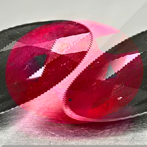 Natural Red Ruby 4.80 Ct. Oval Shape 10.7 x 8.6 Mm Gemstone From Madagascar (1 of 3)