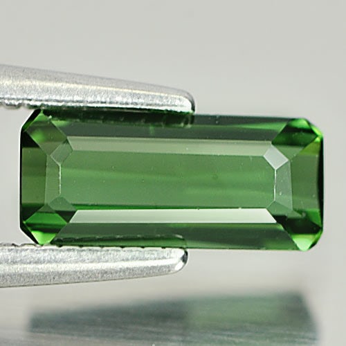 Natural Green Tourmaline 0.84 Ct. Octagon Shape 9 x 4 Mm Gemstone From Nigeria: Product ID: 807245309 Product Name: Natural Tourmaline Weight: 0.84 CT. Size: 9 x 4 x 2.5 MM. Shape: Octagon Color: Green Clarity:VSI Luster: Good Gems Origin: Nigeria Treatment: Unheated Crystal Stru