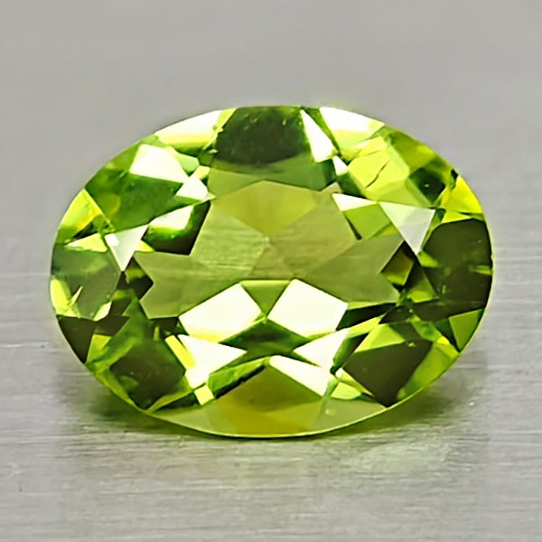 Natural Green Peridot 1.19 Ct. Oval Shape 8 x 6 Mm. Oval Shape 8 x 6 Mm Gemstone From Pakistan: Product ID: 805316977 Product Name: Natural Peridot Weight: 1.19 CT. Size: 8 x 6 x 3.5 MM. Shape: Oval Color: Green Clarity:VSI Luster: Good Gems Origin: Pakistan Treatment: Unheated Crystal Structure