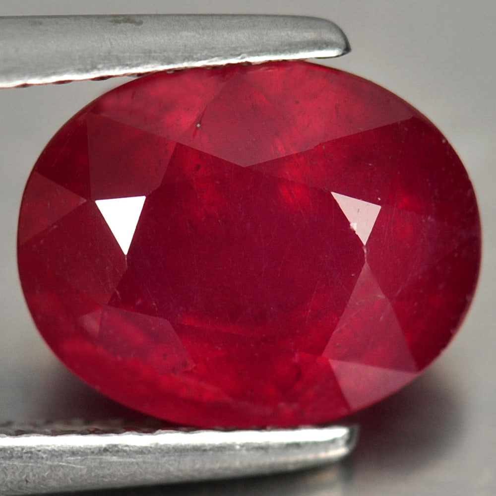 Natural Red Ruby 4.26 Ct. Oval Shape 10 x 8.2  Mm. Gemstone From Mozambique (1 of 3)