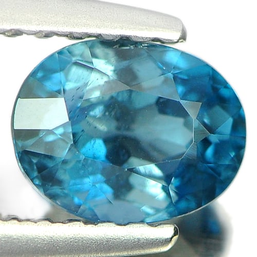 Natural London Blue Topaz 0.95 Ct. Oval Shape 6.4 x 5 Mm Gemstone From Brazil: Product ID: 807153359 Product Name: Natural Blue Topaz Weight: 0.95 CT. Size: 6.4 x 5 x 4 MM. Shape: Oval Color: London Blue Clarity:SI Luster: Good Gems Origin: Brazil Treatment: Treated Crystal Stru