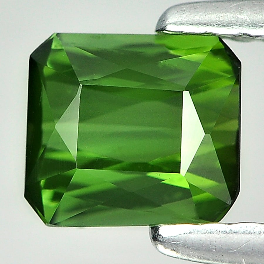 Natural Green Tourmaline 0.73 Ct. Clean Octagon Shape 5.6 x 5.1 Mm Gemstone From Nigeria: Product ID: 807224279 Product Name: Natural Tourmaline Weight: 0.73 CT. Size: 5.6 x 5.1 x 3.1 MM. Shape: Octagon Color: Green Clarity:IF Luster: Good Gems Origin: Nigeria Treatment: Unheated Crystal S
