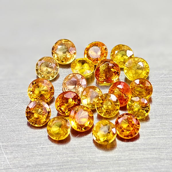 Natural Golden Yellow Songea Sapphire 2.48 Ct. 20 Pcs Round Shape 3 Mm Gemstones From Tanzania (1 of 3)