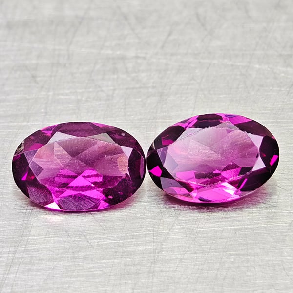 Natural Purplish Pink Rhodolite Garnet 0.92 Ct. 2 Pcs Oval Shape 5.9 x 4 Mm Gemstones From: Product ID: 802936454 Product Name: Natural Rhodolite Weight: 0.92 CT. Size: 5.9 x 4 x 2 MM. Shape: Oval Color: Purplish Pink Clarity:VSI Luster: Good Gems Origin: Madagascar Treatment: Unheated Cryst