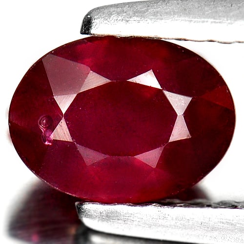 Natural Purplish Pink Ruby 1.08 Ct. Oval Shape 6.6 x 5 Mm Gemstone From Mozambique: Product ID: 805934023 Product Name: Natural Ruby Weight: 1.08 CT. Size: 6.6 x 5 x 3.5 MM. Shape: Oval Color: Purplish Pink Clarity:VSI Luster: Good Gems Origin: Mozambique Treatment: Heated (Lead-glas