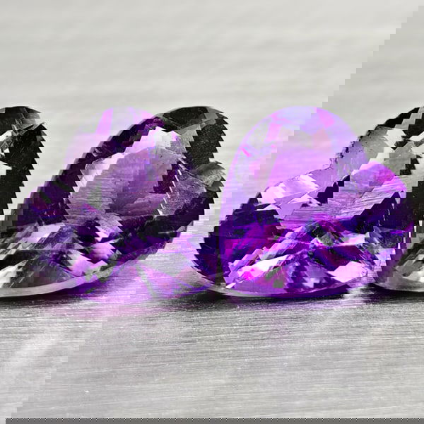 Natural Purple Amethyst 1.53 Ct. 2 Pcs Heart Shape 6.2 Mm Gemstones From Brazil (1 of 3)