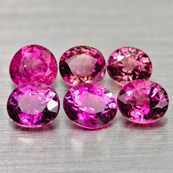 Natural Pink Tourmaline 2.40 Ct. 6 Pcs Mixed Shape 4.6 Mm Gemstones From Nigeria: Product ID: 807250787 Product Name: Natural Tourmaline Weight: 2.40 CT. Size: 4.6 x 4.6 x 3.1 MM. Shape: Mixed Shape Color: Party Color Clarity:VSI Luster: Good Gems Origin: Nigeria Treatment: Unheate