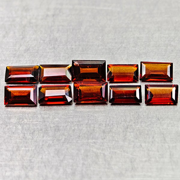 Natural Orangish Red Garnet 3.01 Ct. 10 Pcs Baguette Shape 5 x 3.2 Mm Gemstones From Tanzania: Product ID: 802936534 Product Name: Natural Red Garnet Weight: 3.01 CT. Size: 5 x 3.2 x 2.5 MM. Shape: Baguette Color: Orangish Red Clarity:VSI Luster: Very Good Gems Origin: Tanzania Treatment: Unhea
