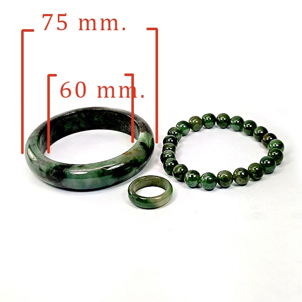Natural Green Jade Bangle Set 3 pcs. 375 Ct. Size 75 x 60 x 10 Mm: Product ID: 818102701 Product Name: Natural Gemstones Weight: 375.00 CT. Size: 75 x 60 x 9 MM. Shape: Round Cabochon Color: Green Clarity:Opaque Luster: Good Gems Origin: Burma Treatment: Unheated Cry