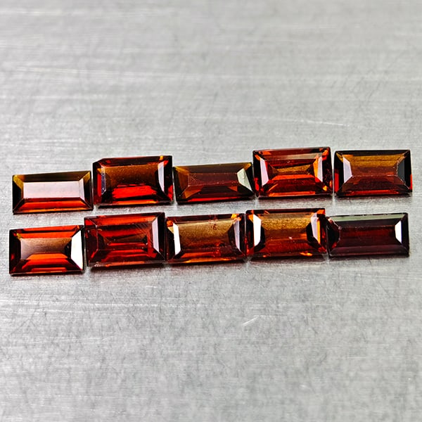 Natural Orangish Red Garnet 3.17 Ct. 10 Pcs Baguette Shape 5 x 3.1 Mm Gemstones From Tanzania: Product ID: 802936509 Product Name: Natural Red Garnet Weight: 3.17 CT. Size: 5 x 3.1 x 2.3 MM. Shape: Baguette Color: Orangish Red Clarity:VSI Luster: Very Good Gems Origin: Tanzania Treatment: Unhea