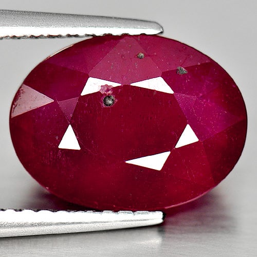 Natural Purplish Red Ruby 4.51 Ct. Oval Shape 11.4 x 8.6 Mm. Gemstone From Madagascar: Product ID: 805931182 Product Name: Natural Ruby Weight: 4.51 CT. Size: 11.4 x 8.6 x 5.2 MM. Shape: Oval Color: Purplish Red Clarity:I1 Luster: Good Gems Origin: Madagascar Treatment: Heated Lead-glas
