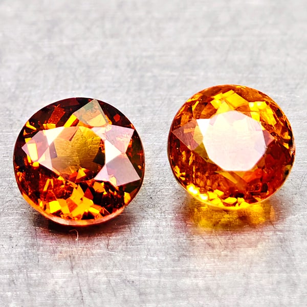 Natural Orange Red Spessartine Garnet 1.38 Ct. 2 Pcs Round Shape 4.9 Mm Gemstones From Tanzania: Product ID: 802936484 Product Name: Natural Spessartine Weight: 1.38 CT. Size: 4.9 x 4.9 x 2.9 MM. Shape: Round Color: Orangish Red Clarity:VSI Luster: Very Good Gems Origin: Tanzania Treatment: Unhea