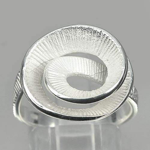 925 Sterling Silver Ring Jewelry 4.47 G. Size 8 Beautiful Design: Product ID: 280310015 Product Type: 925 Sterling Silver Fine Jewelry Jewelry Weight: 4.47 Grams. Ring Size: 8 Resizable(Fee) Gemstones Color: Silver Metal: Solid Silver 92.5%. Gemstone Detail: Average