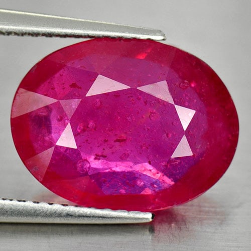 Natural Purplish Pink Ruby 6.23 Ct. Oval Shape 13.8 x 10.5 Mm. Gemstone From Madagascar (1 of 3)