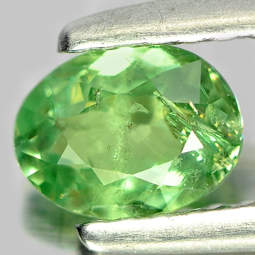 Natural Green Demantoid Garnet 0.57 Ct. Oval Shape 6 x 4.5 Mm. Gemstone From Madagascar: Product ID: 802919137 Product Name: Natural Demantoid Weight: 0.57 CT. Size: 6 x 4.5 x 2.6 MM. Shape: Oval Color: Green Clarity:SI Luster: Good Gems Origin: Madagascar , Africa Treatment: Unheated Cry