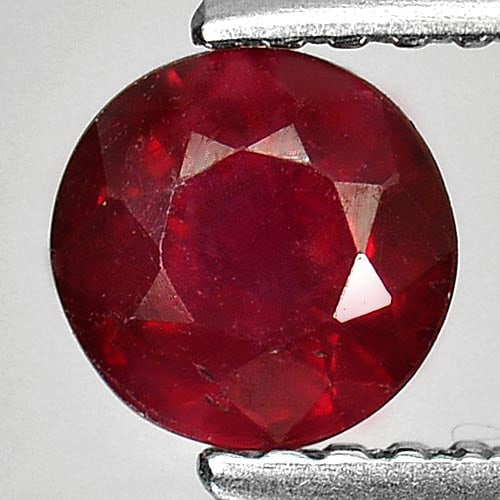 Natural Red Ruby 0.86 Ct. Round Shape  5.5 Mm. Gemstone From Madagascar (1 of 3)