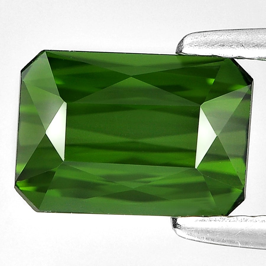 Natural Green Tourmaline 1.87 Ct. Clean Octagon Shape 8.4 x 5.8 Mm Gemstone From Nigeria: Product ID: 807224859 Product Name: Natural Tourmaline Weight: 1.87 CT. Size: 8.4 x 5.8 x 4.2 MM. Shape: Octagon Color: Green Clarity:IF Luster: Good Gems Origin: Nigeria Treatment: Unheated Crystal S