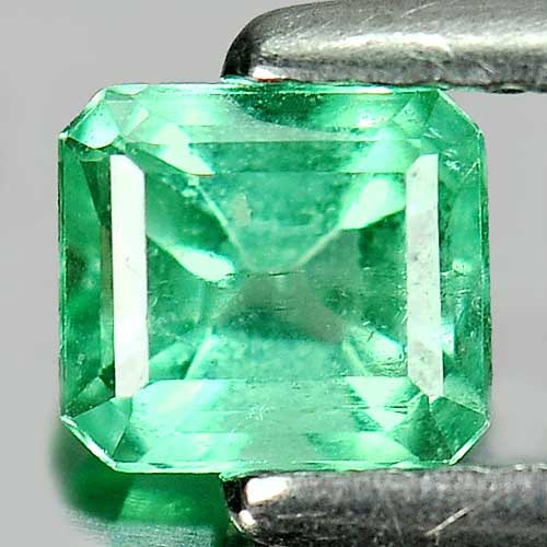 Natural Unheated Green Emerald 0.41 Ct. Octagon Shape 5 x 4.5 Mm. Gemstone From Columbia: Product ID: 802402972 Product Name: Natural Emerald Weight: 0.41 CT. Size: 5 x 4.5 x 3.4 MM. Shape: Octagon Color: Green Clarity:SI Luster: Good Gems Origin: Columbia Treatment: Unheated Crystal Struc