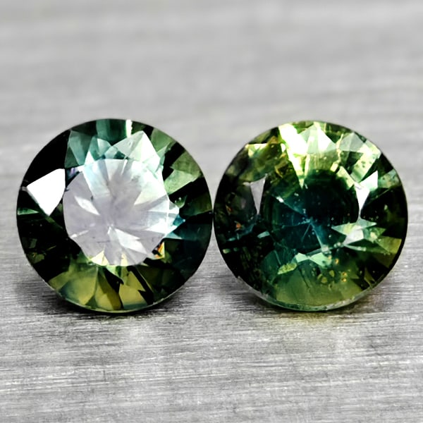 Natural Multi Color Sapphire 0.40 Ct. 2 Pcs Round Diamand Cut 3.5 Mm Gemstones From Tanzania: Product ID: 806162260 Product Name: Natural Green Sapphire Weight: 0.40 CT. Size: 3.5 x 3.5 x 2.3 MM. Shape: Round Diamond Cut Color: Fancy Color Clarity:VSI Luster: Very Good Gems Origin: Tanzania Tr