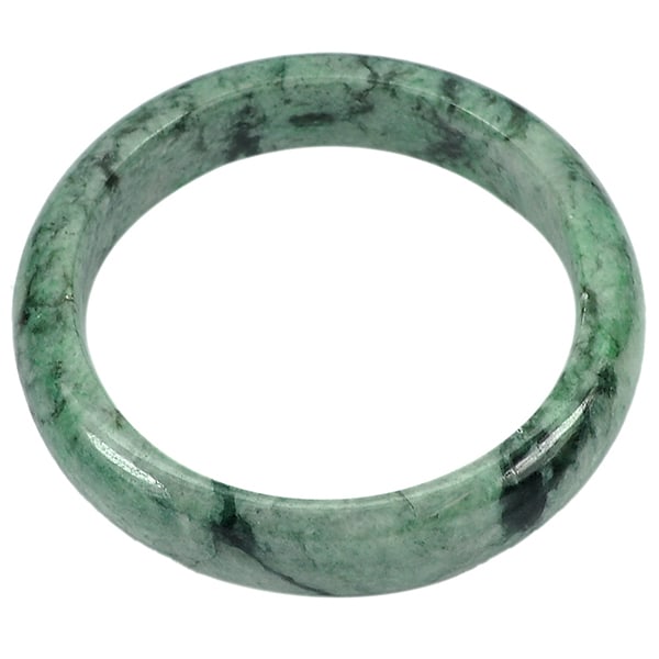 326.30 Ct. Natural Gemstone Green Jade Bangle Diameter 58 mm. Unheated From Thailand: Product ID: 819813805 Product Name: Natural Jade Weight: 326.30 CT. Size: 74 x 58 x 14 MM. Shape: Round Color: Green Clarity:Opaque Luster: Good Gems Origin: Thailand Treatment: Unheated Crystal Struc