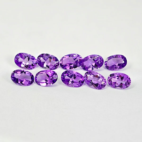 Natural Purple Amethyst 3.92 Ct. 10 Pcs. VVS Oval Shape 6.2 x 4.2 Mm. Gemstones From Brazil: Product ID: 800325271 Product Name: Natural Amethyst Weight: 3.92 CT. Size: 6.2 x 4.2 x 3 MM. Shape: Oval Color: Purple Clarity:VVS Luster: Good Gems Origin: Brazil Treatment: Unheated Crystal Structu