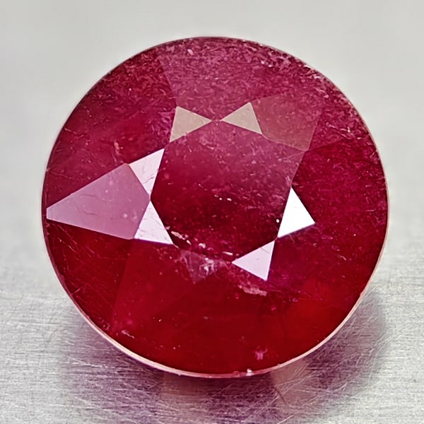 Natural Red Ruby 4.17 Ct. Round Shape 9.1 Mm Gemstone From Madagascar (1 of 3)