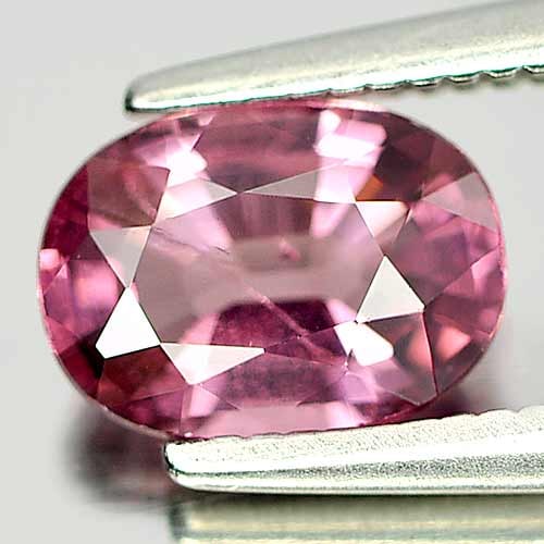 Natural Purple Pink Rhodolite Garnet 1.05 Ct. Oval Shape 7.3 x 5.3 Mm. Gemstone From Madagascar: Product ID: 802917977 Product Name: Natural Rhodolite Weight: 1.05 CT. Size: 7.3 x 5.3 x 3.2 MM. Shape: Oval Color: Purple Pink Clarity:SI1 Luster: Good Gems Origin: Madagascar Treatment: Unheated Cry