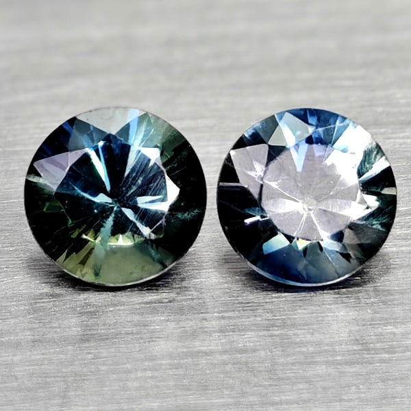 Natural Fancy Color Sapphire 0.40 Ct. 2 Pcs Round Diamand Cut 3.5 Mm Gemstones From Tanzania: Product ID: 806162252 Product Name: Natural Green Sapphire Weight: 0.40 CT. Size: 3.5 x 3.5 x 2.2 MM. Shape: Round Diamond Cut Color: Fancy Color Clarity:VSI Luster: Very Good Gems Origin: Tanzania Tr
