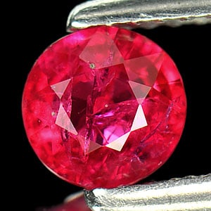 Natural Unheated Purplish Pink Ruby 0.77 Ct. Round Shape 5.4 Mm. Gemstone From Tanzania (1 of 3)