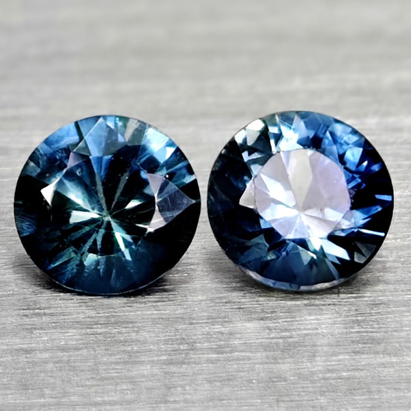 Natural Fancy Color Sapphire 0.35 Ct. 2 Pcs Round Diamand Cut 3.5 Mm Gemstones From Tanzania: Product ID: 806162253 Product Name: Natural Green Sapphire Weight: 0.35 CT. Size: 3.5 x 3.5 x 2.2 MM. Shape: Round Diamond Cut Color: Fancy Color Clarity:VSI Luster: Very Good Gems Origin: Tanzania Tr