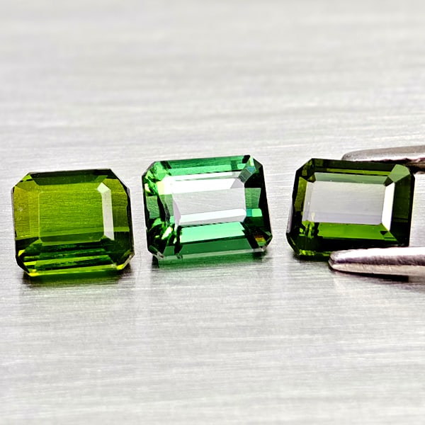 Natural Green Tourmaline 2.39 Ct 3 Pcs Octgon Shape Gemstones From Nigeria: Product ID: 807250906 Product Name: Natural Tourmaline Weight: 2.39 CT. Size: 5.7 x 4.6 x 3.6 to 5.4 x 4.8 x 3.3 MM. Shape: Octagon Color: Green Clarity:VSI Luster: Good Gems Origin: Nigeria Treatment