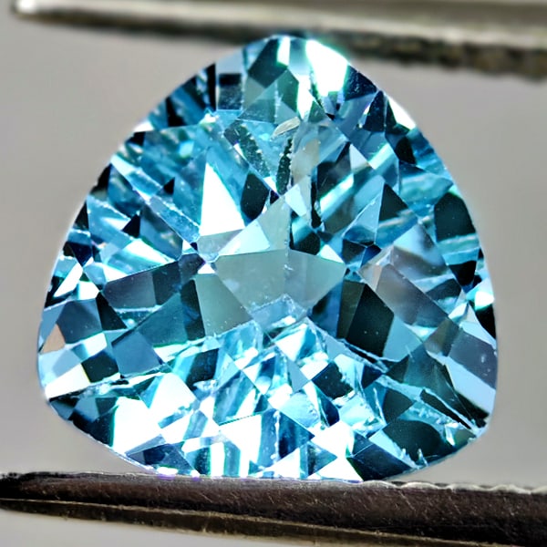 Natural Swiss Blue Topaz 3.07 Ct. Trilliant Checkerboard Cut 9.2 Mm Gemstone From Brazil (1 of 3)