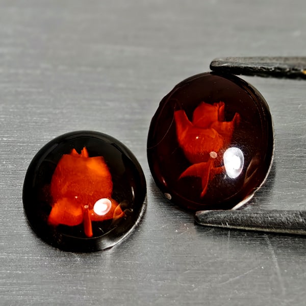 Natural Brown Yellow Amber 0.96 Ct. 2 Pcs Flower Carving In Oval Cabochon 8.9 x 7.5 Mm Gemstones: Product ID: 819091068 Product Name: Natural Amber Weight: 0.96 CT. Size: 8.9 x 7.5 x 2.3 MM. Shape: Oval Cabochon Color: Brown Yellow Clarity:Semi - Transparent Luster: Good Gems Origin: Poland Treatm