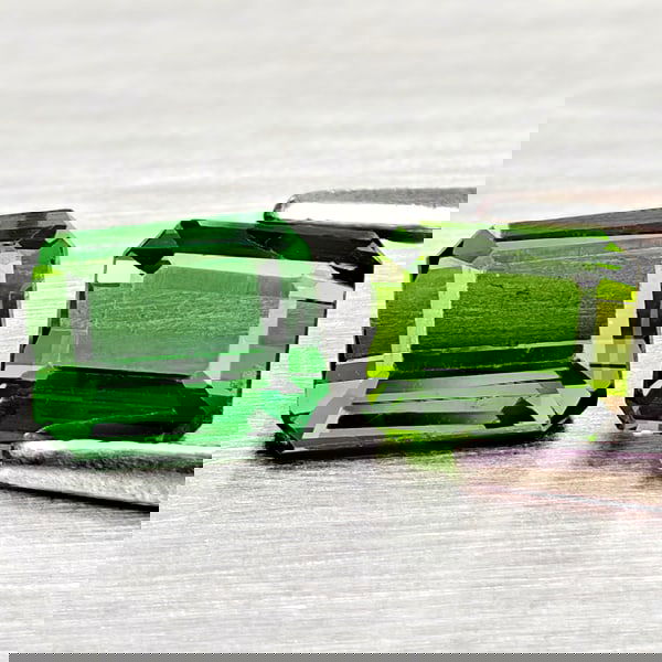 Natural Green Tourmaline 1.36 Ct 2 Pcs Octagon Shape Gemstones From Nigeria (1 of 3)