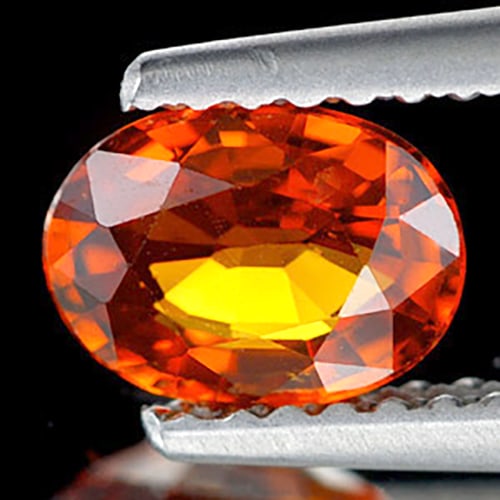 Natural Orange Spessartine Garnet 0.96 Ct. VVS Oval Shape 7 x 5 Mm. Gemstone Unheated: Product ID: 802918636 / Product Name: Natural Spessartine / Weight: 0.96 CT. / Size: 7 x 5 x 3 MM. / Shape: Oval / Color: Orange / Clarity:VSI / Luster: Good / Gems Origin: Nigeria / Treatment: Unheat