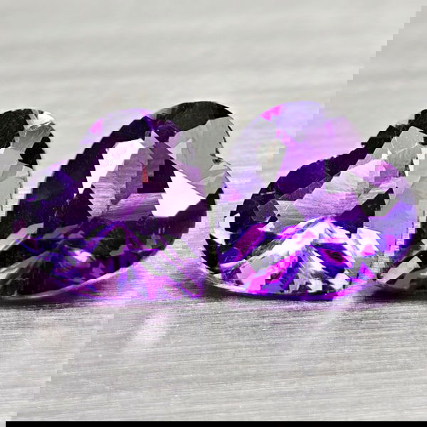 Natural Purple Amethyst 1.24 Ct. 2 Pcs Heart Shape 6.2 Mm Gemstones From Brazil (1 of 3)