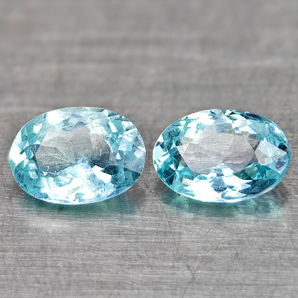 Natural Neon Blue Paraiba Color Apatite 0.90 Ct. 2 Pcs Oval Shape 5.9 x 4.2 Mm Gemstones From: Product ID: 800613612 Product Name: Natural Apatite Weight: 0.90 CT. Size: 5.9 x 4.2 x 2.7 MM. Shape: Oval Color: Neon Blue Clarity:VSI Luster: Good Gems Origin: Tanzania Treatment: Unheated Crystal S