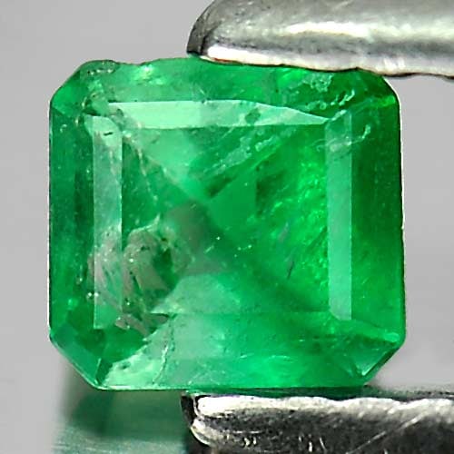 Natural Green Emerald 0.33 Ct. Octagon Shape 4.5 x 4.2 Mm. Gemstone Unheated From Columbia: Product ID: 802403419 Product Name: Natural Emerald Weight: 0.33 CT. Size: 4.5 x 4.2 x 3 MM. Shape: Octagon Color: Green Clarity:SI Luster: Good Gems Origin: Columbia Treatment: Unheated Crystal Struc