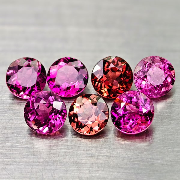 Natural Party Color Pink Tourmaline 2.24 Ct. 7 Pcs Round Shape 4.3 Mm Gemstones From Nigeria: Product ID: 807250718 Product Name: Natural Tourmaline Weight: 2.24 CT. Size: 4.3 x 4.3 x 2.9 MM. Shape: Round Color: Party Color Pink Clarity:VSI Luster: Good Gems Origin: Nigeria Treatment: Unheated