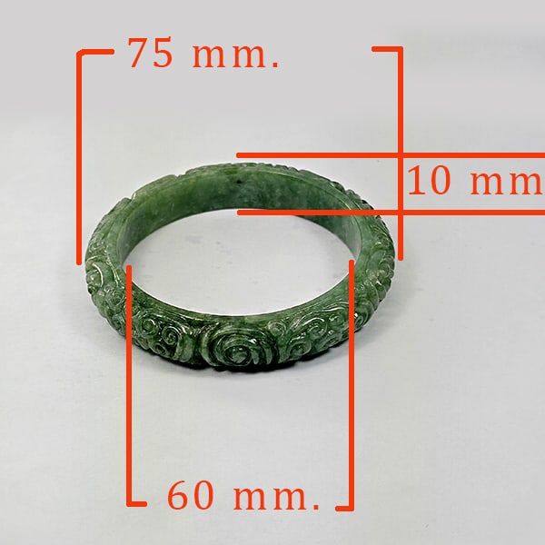 Natural Green Jade Bangle 275.00 Ct. Beautiful Carving Diameter 60 Mm. Gemstone from Burma (1 of 3)