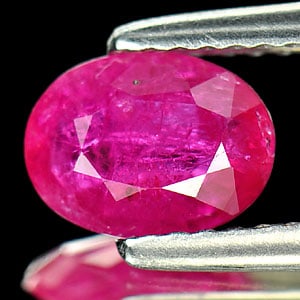 Natural Unheated Purplish Pink Ruby 0.99 Ct. Oval Shape 7.5 x 5.6 Mm. Gemstone From Tanzania (1 of 3)