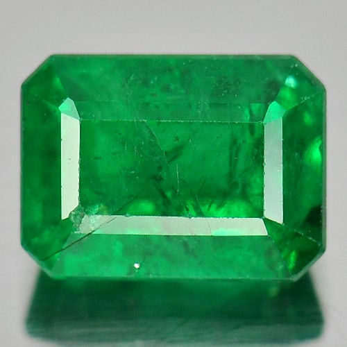 Certified Natural Green Emerald 1.08 Ct. Octagon Shape 6.64 x 4.94 Mm. Gemstone From Columbia (1 of 4)