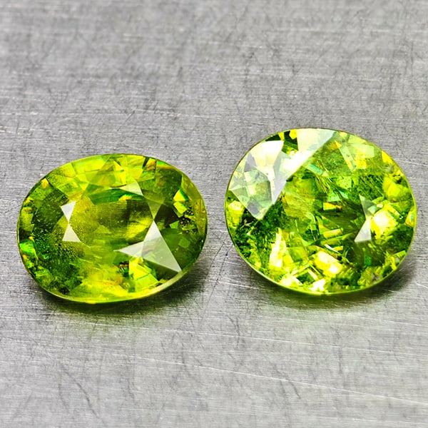 Natural Green Titanium Sphene With Rainbow Spark 1.59 Ct. 2 Pcs Oval Shape 6.4 x 5.5 Mm Gemstones (1 of 3)