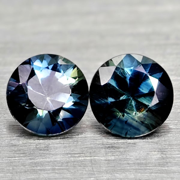 Natural Fancy Color Sapphire 0.38 Ct. 2 Pcs Round Diamand Cut 3.4 Mm Gemstones From Tanzania: Product ID: 806162238 Product Name: Natural Green Sapphire Weight: 0.38 CT. Size: 3.4 x 3.4 x 2.3 MM. Shape: Round Diamond Cut Color: Fancy Color Clarity:VSI Luster: Very Good Gems Origin: Tanzania Tr