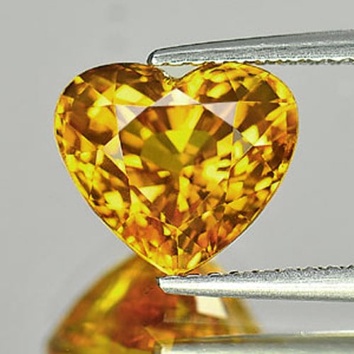Certified Natural Yellow Sapphire 4.33 Ct. Clean Heart Shape 8.51 x 9.70 Mm. Gemstone From Thailand (1 of 4)