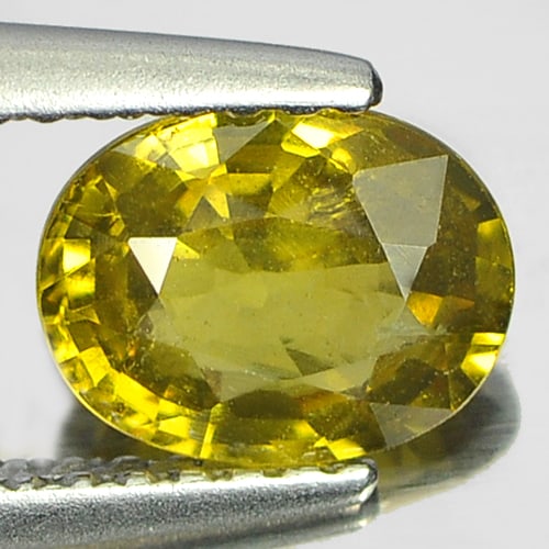 Natural Yellownish Green Mali Garnet 1.17 Ct. Oval Shape 7.2 x 5.7 Mm. Gemstone From Madagascar: Product ID: 802915438 Product Name: Natural Mali Garnet Weight: 1.17 CT. Size: 7.2 x 5.7 x 3.7 MM. Shape: Oval Color: Yellownish Green Clarity:VSI Luster: Good Gems Origin: Madagascar Treatment: Unhea